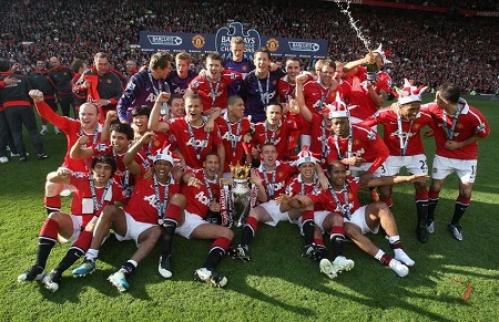 钟替补出场 钟替补出场